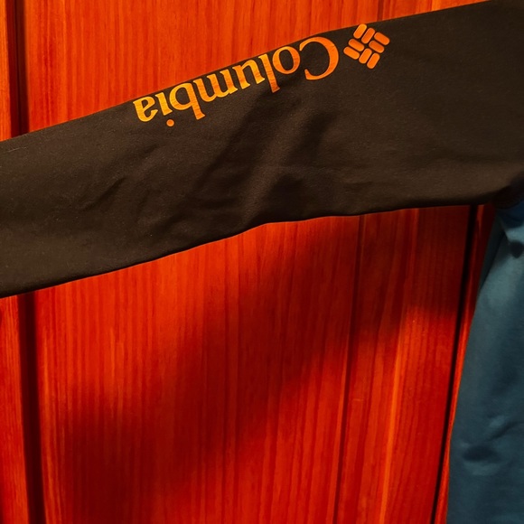 🌺2 for $25🌺 Columbia toddler RASHGUARD - Picture 12 of 12